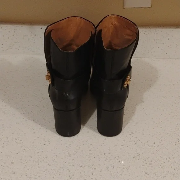 Tory Burch Black Leather Ankle Boots Size 8.5 Women - Picture 4 of 5